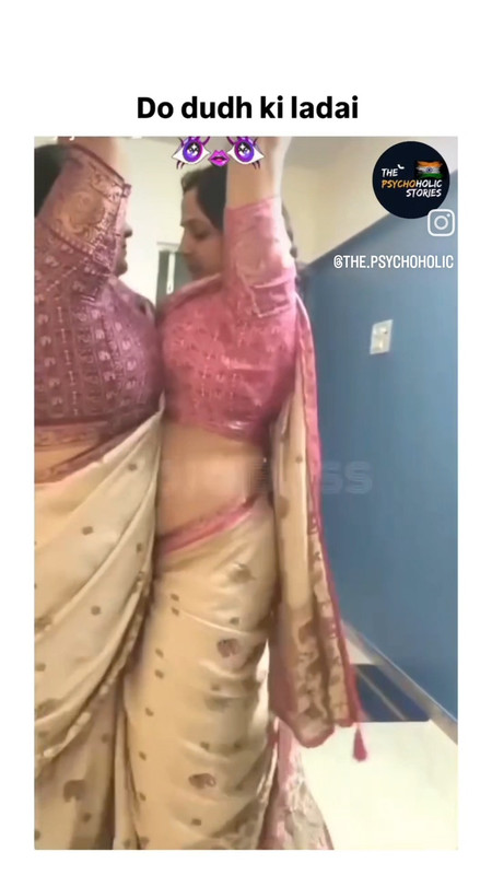 2 busty desi aunties hiting their huge breasts each other mp4 snapshot 00 20 374