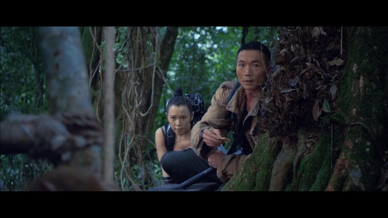 02-PDV-Angel-Warriors-2013-1080p-WEB-DL-AACx264-Chien-Binh-Nu-Ho-mkv-snapshot-00-40-04-240.jpg