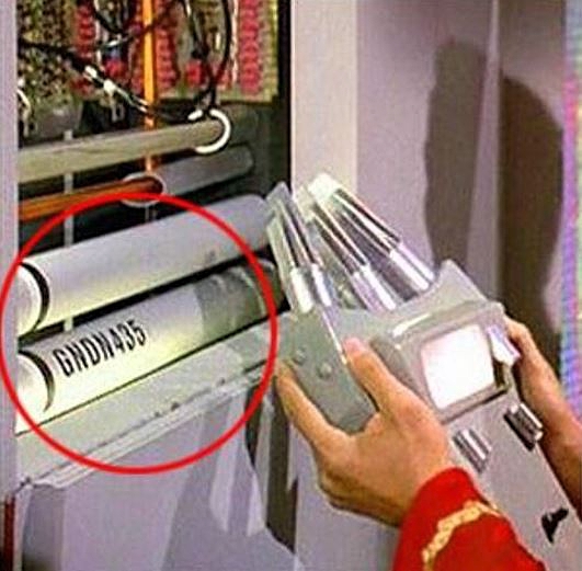 STAR-TREK-GNDN-1-A-FOTOR.jpg