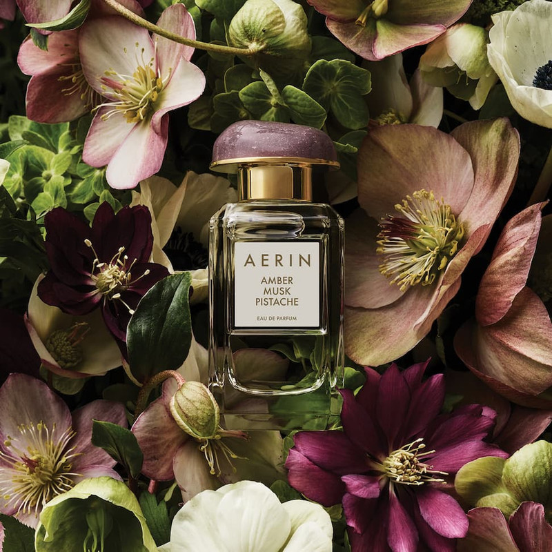 que sent le nouveau parfum lancome la vie est belle 2026 ?