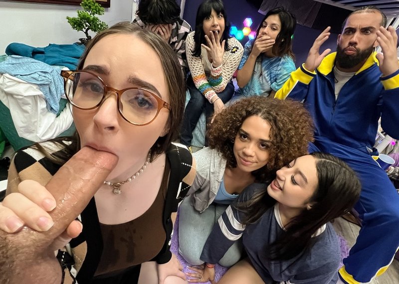 Hazel Moore, Willow Ryder, Violet Gems - Dormitory Delights 720p
