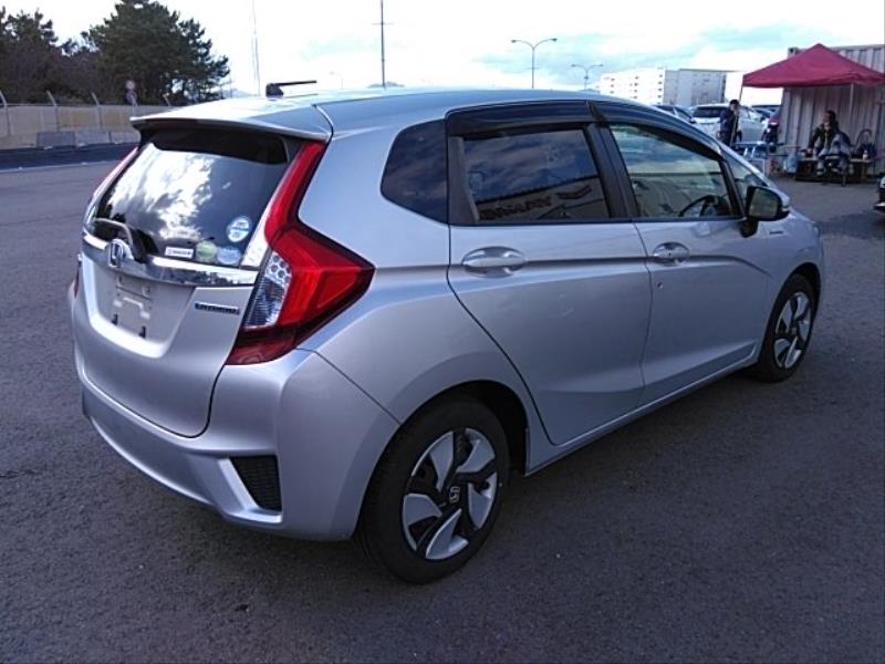 Jap Imports Ltd 16 Honda Fit Hybrid