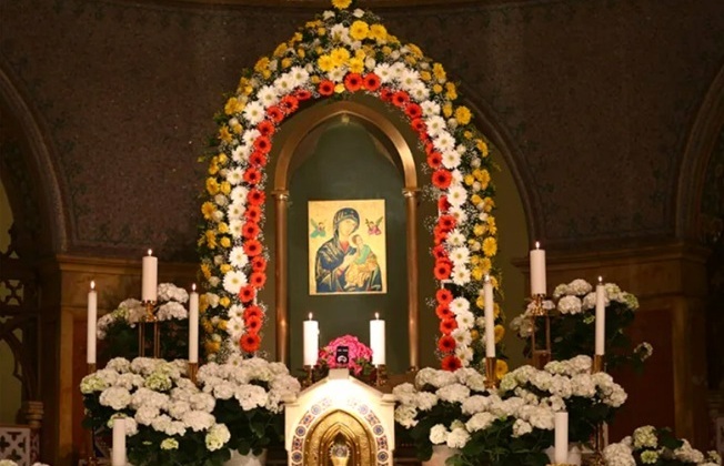 Festa della Madonna del Perpetuo Soccorso dans Apparizioni mariane e santuari Nostra-Signora-del-perpetuo-aiuto
