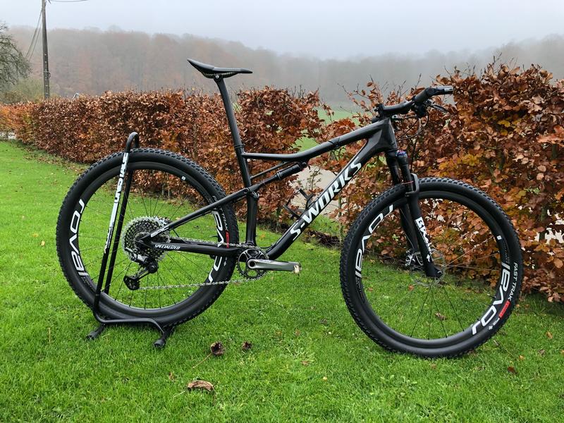 Spécialized S-Works Epic 2019 (9,498kg) - Forum light-bikes.fr