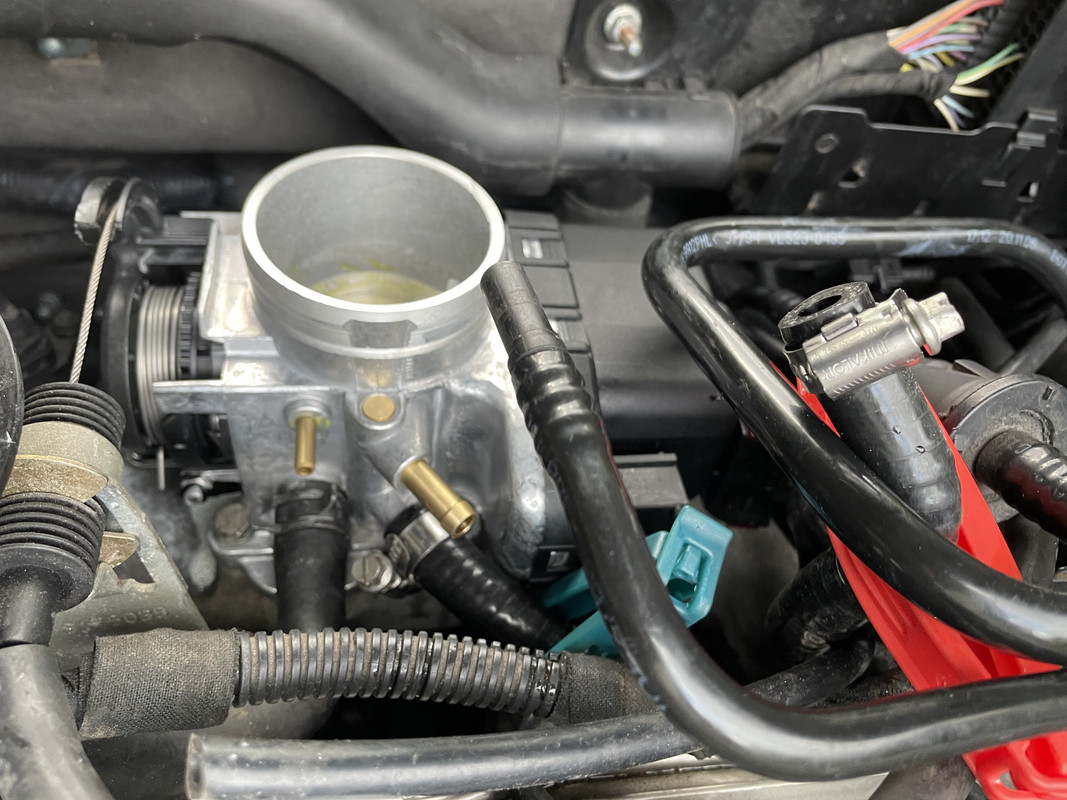 AC10B606-58AC-4309-AA4F-90635603A92A