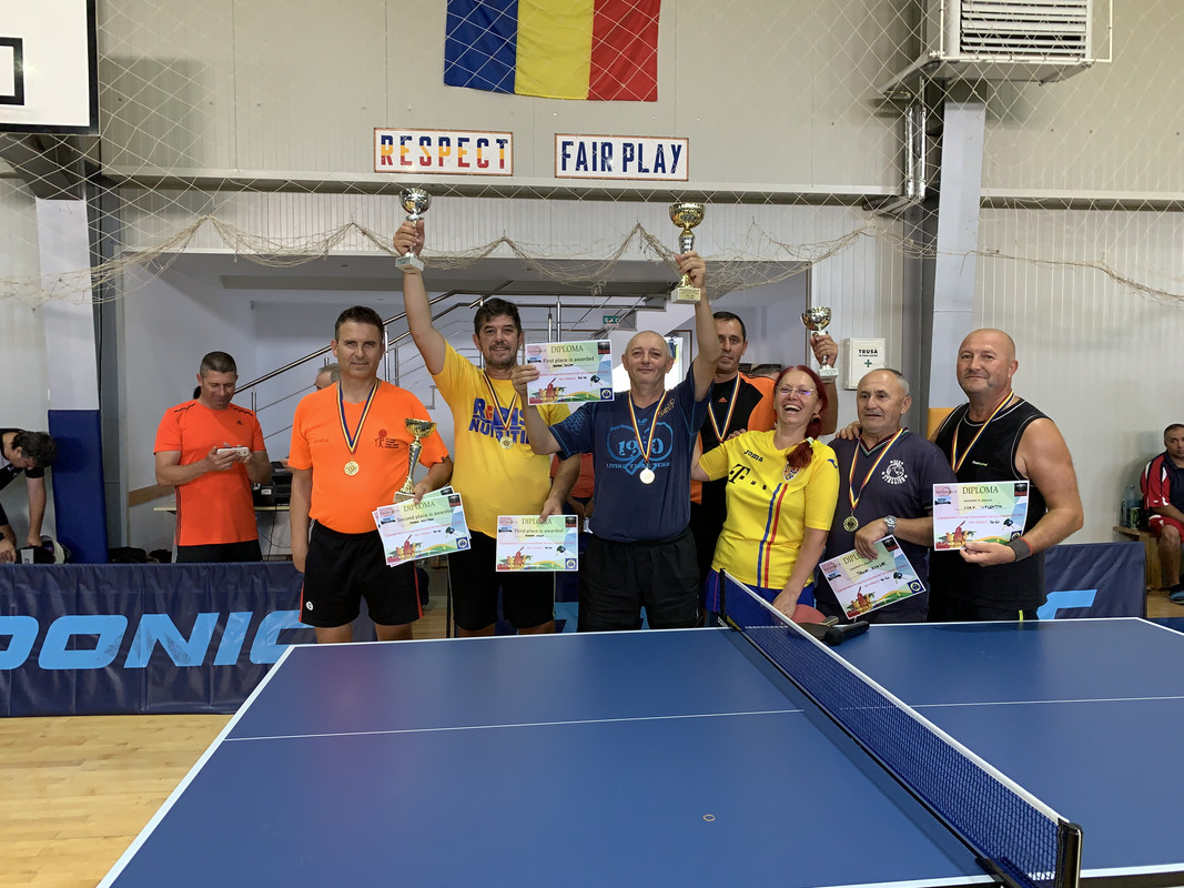 FF5D9FCC-B4F5-4928-9175-9F08DC01E78A