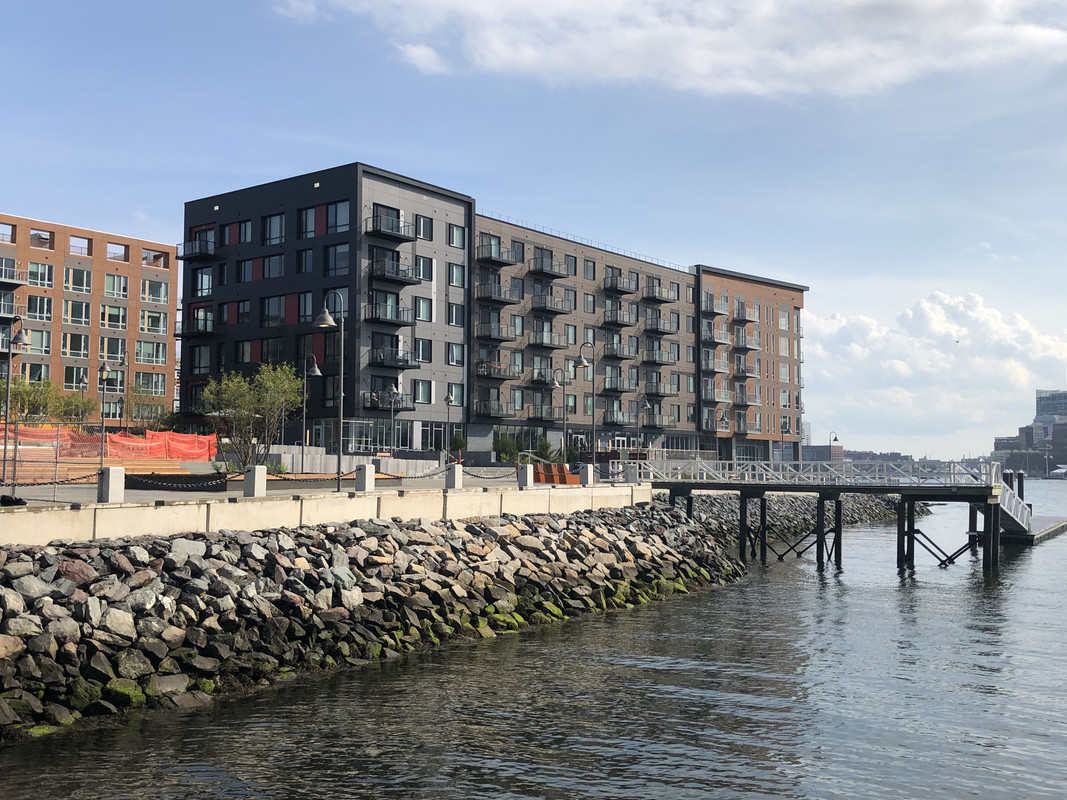 B0D49670-BA40-4C98-8322-8299A6D5E1E8