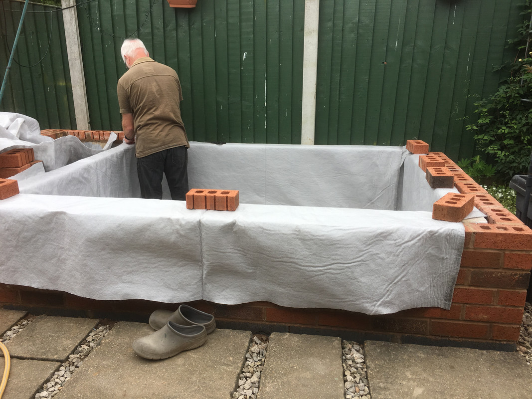 5811E2DB-0425-4296-9F88-4E79E8F13873