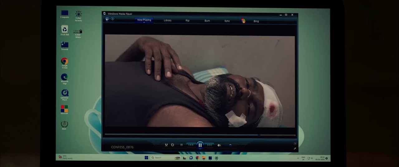 Weapon-2024-Tamil-WEBRip-720p-x264-AVC-EAC3-6ch-ESub-mkv-0003