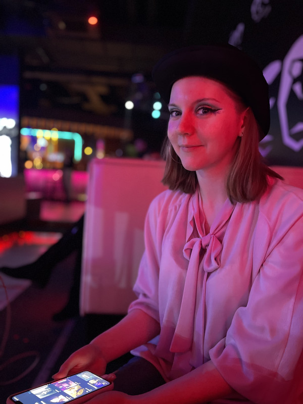 1E31E2A2-6707-4B85-8B46-BFCEE740F23E