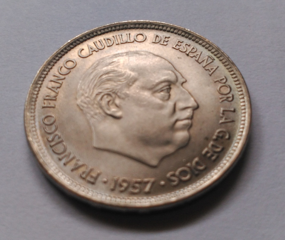 25 pesetas 1957 (*58). Estado Español IMG-20181129-160859