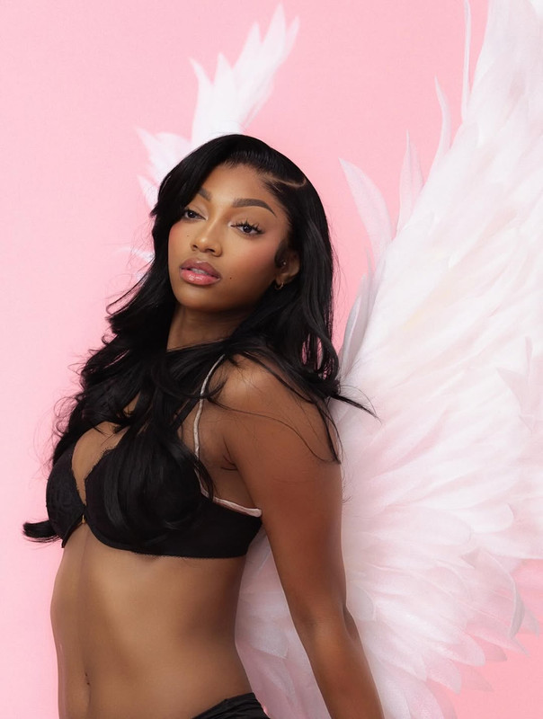 Stepping-into-a-dream-From-Angel-to-a-Victoria-Secret-ANGEL-I-m-finally-getting-my-wings-I-3.jpg