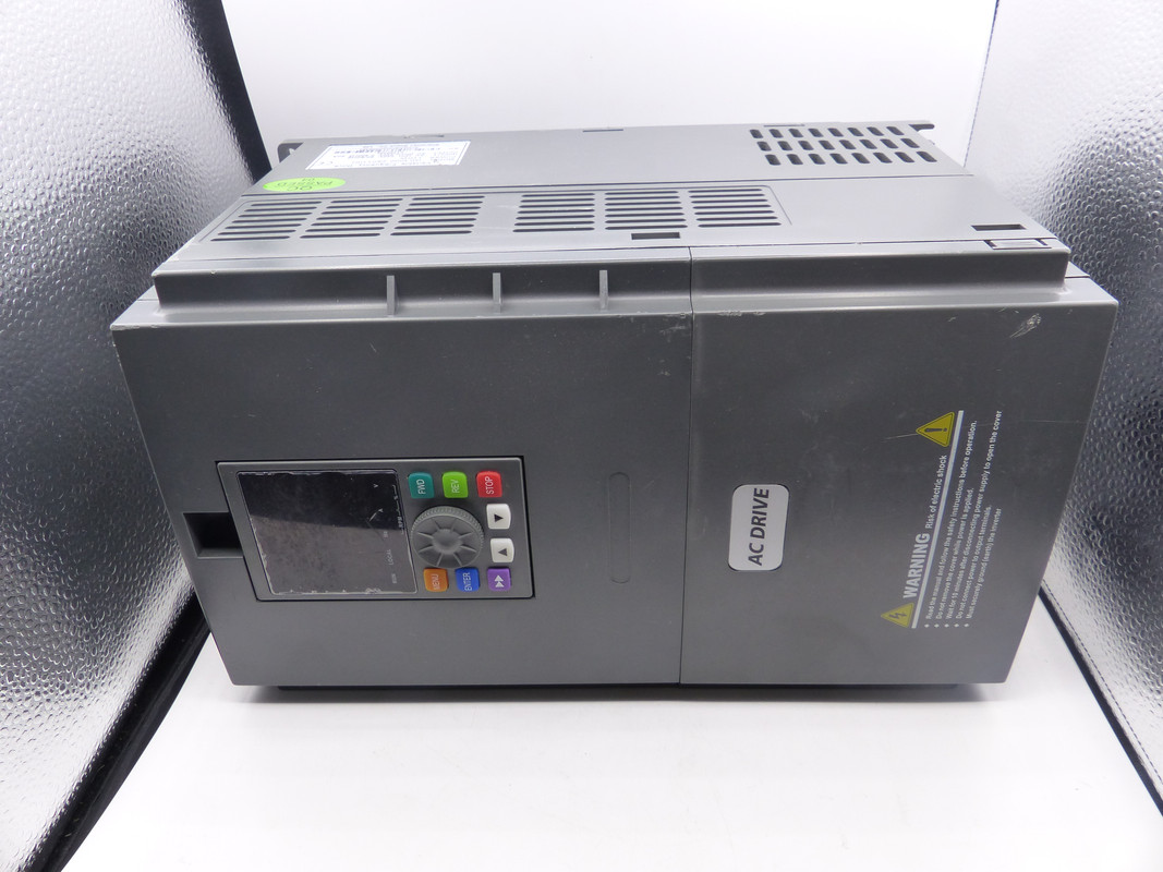 ATO GK3000-2S0110G  15 HP 11 KW VFD 50A SINGLE PHASE 220V INPUT FREQUENCY DRIVE