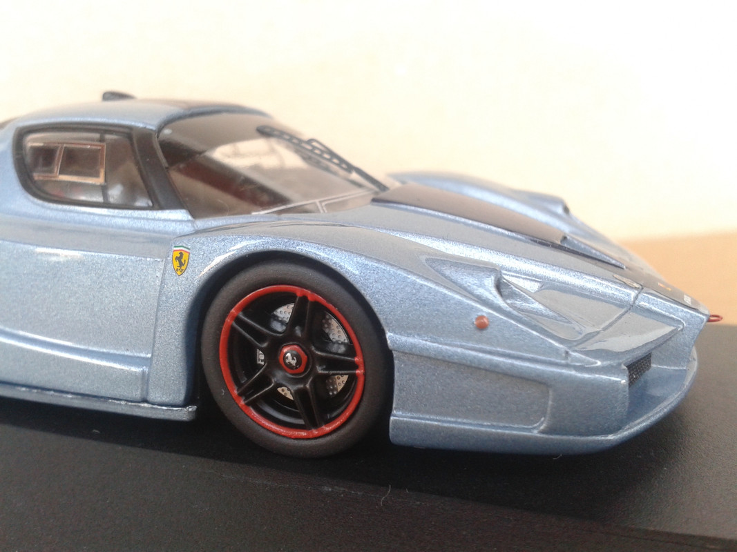 2005 Ferrari FXX (Hot Wheels Elite) (8)