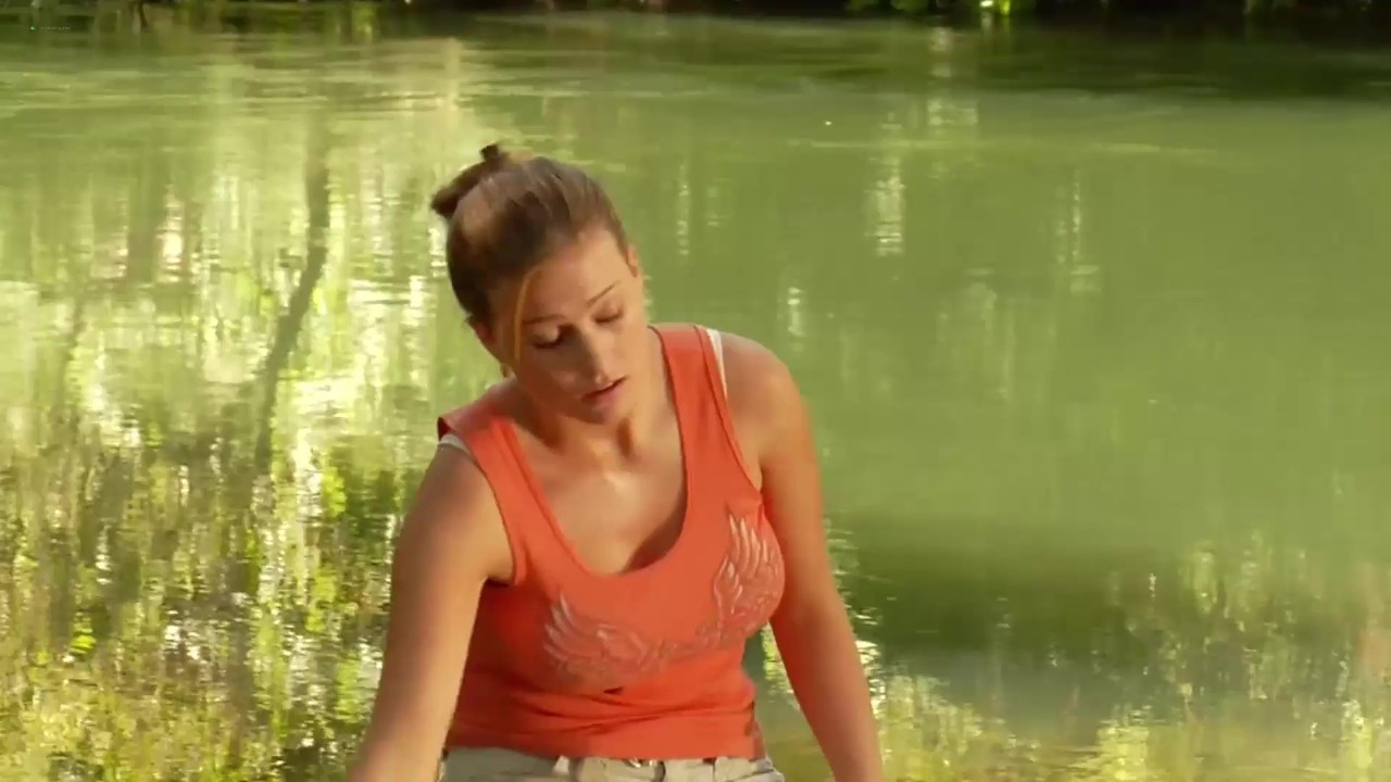 vlcsnap-2025-05-08-20h03m14s273