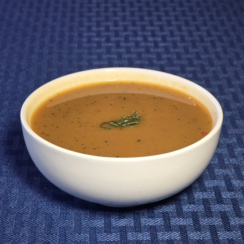 Potage onctueux aux légumes/Velvety vegetable soup