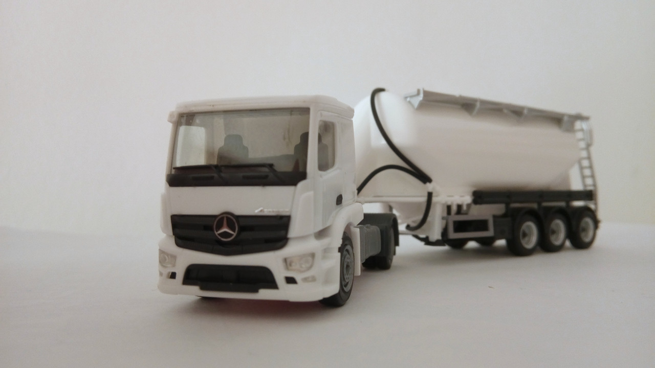 Mach (8118)