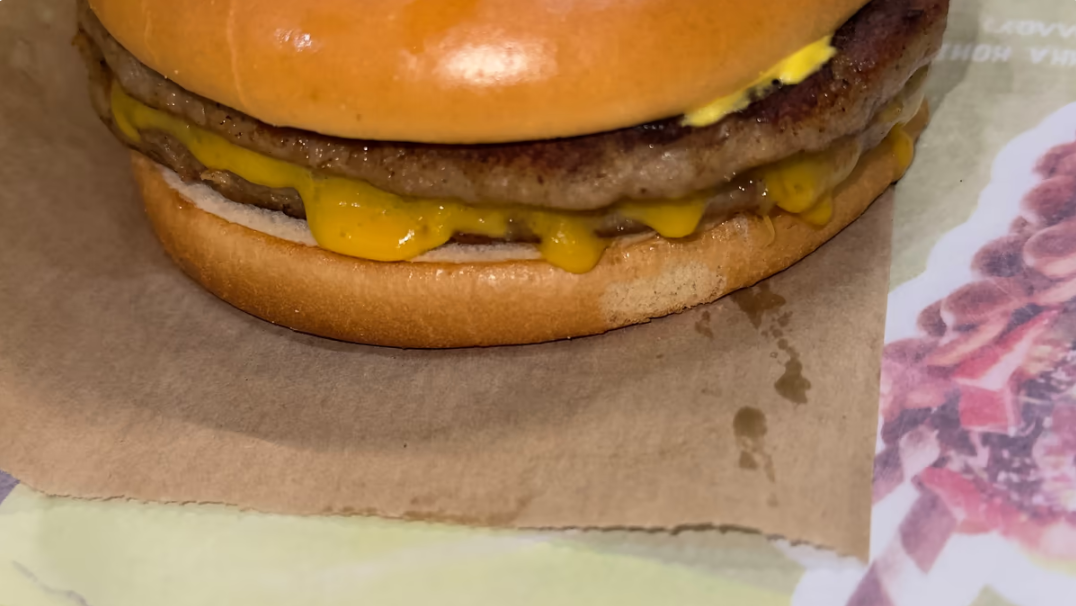 Чизбургер двойной говяжий