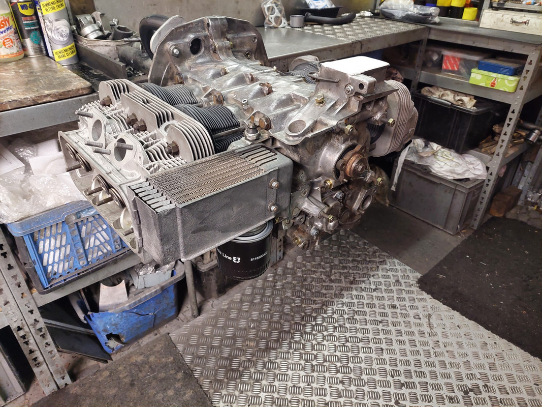 B0778902-B7D1-4BE4-B1B3-7792BB32FEF1