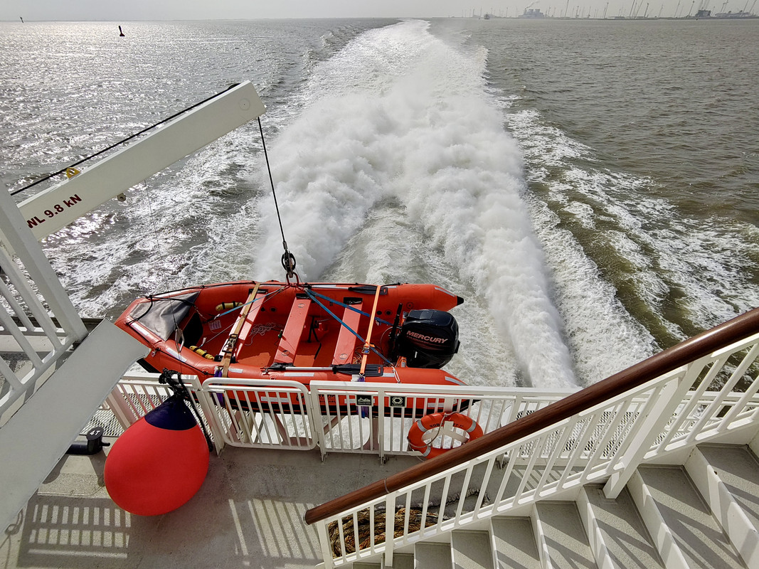 079868EA-568A-47F9-97FF-E7B3BBE1F33B_1_201_a