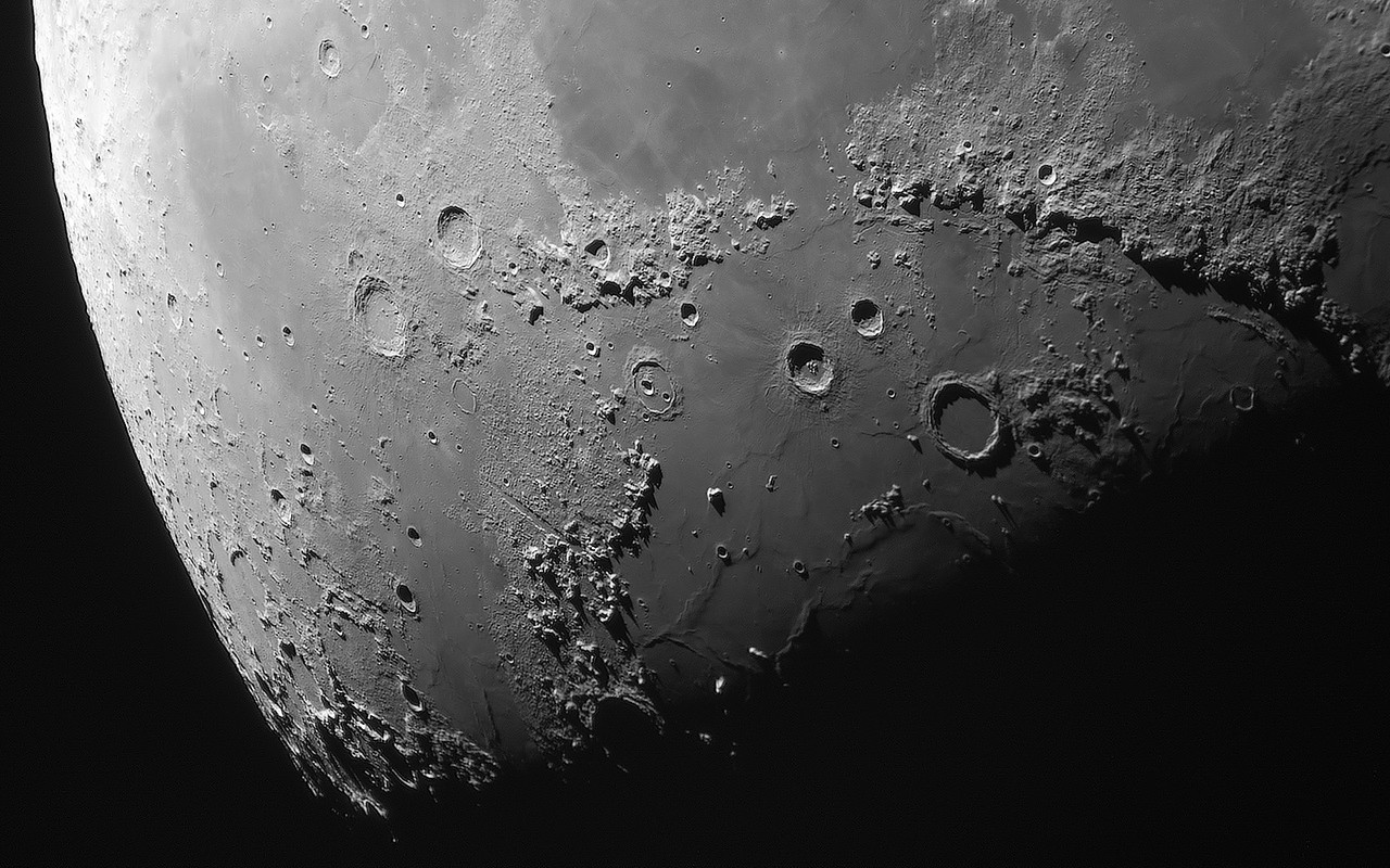 IMAGE: https://i.postimg.cc/h4stn6J5/22-08-25-lapl6-ap244.jpg