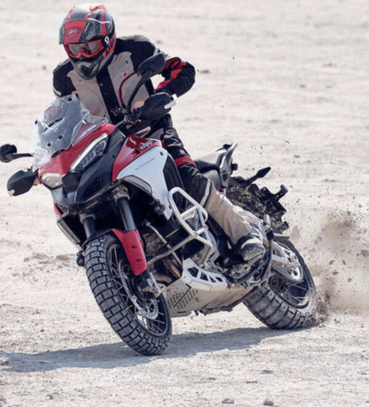 EBBBBA54-646F-481F-9EF1-79D0C6A945C6