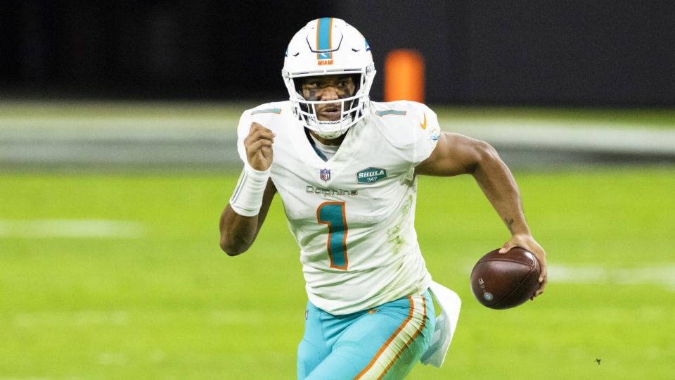 Miami Dolphins descarta a Tua Tagovailoa para el inicio de los playoffs de la NFL