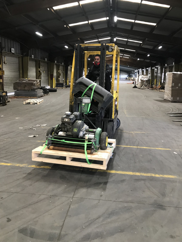 F9DF5768-2C9C-49A2-96B6-3F2E650DEB9A