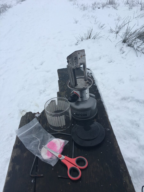 EBF5ABE7-C3B6-470B-90FC-B7A44B659E93