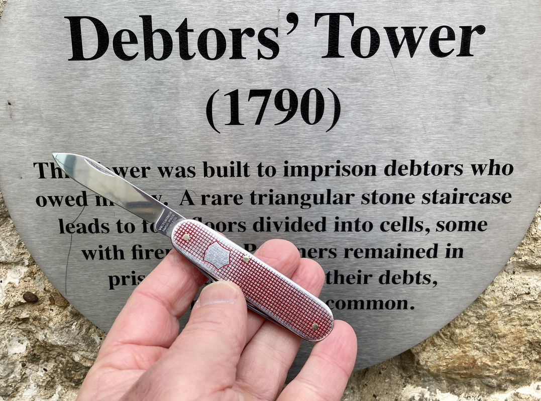 54C00160-4D5E-412E-9F32-B2047C2F38BD