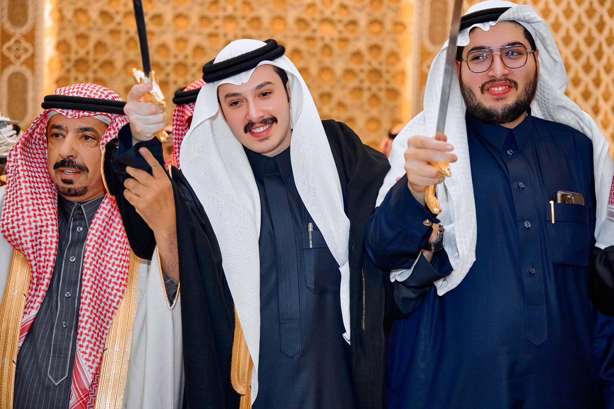 freelancers-C76-A4103