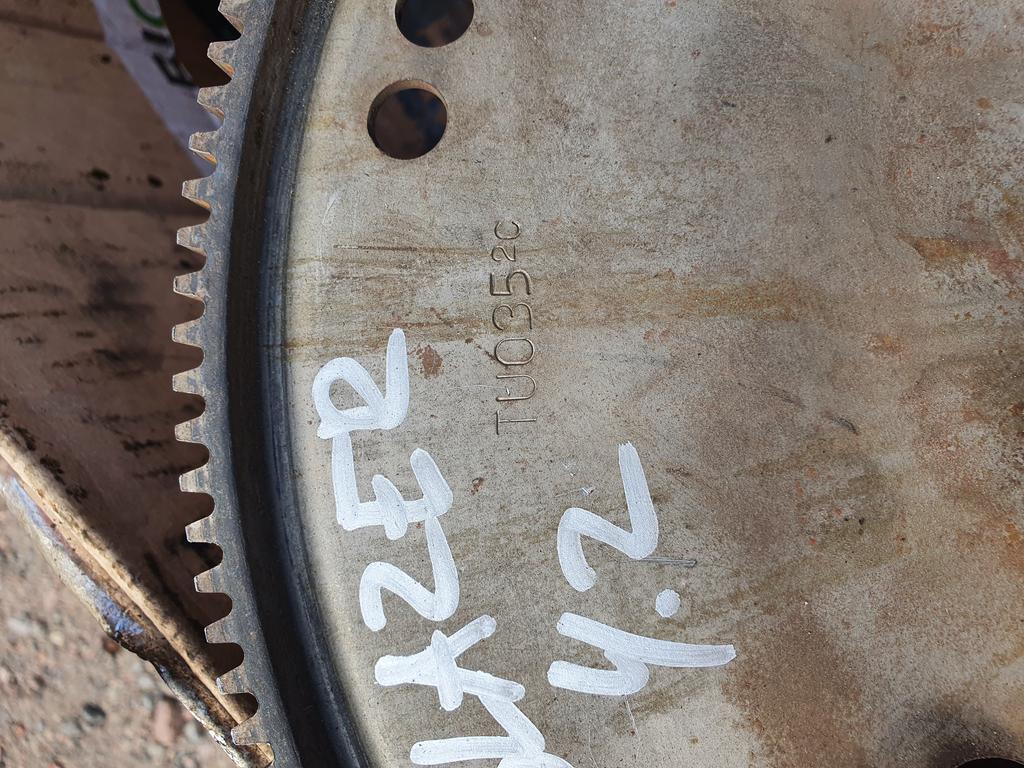 Маховик двигателя