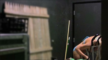 [Image: Voyeur12735074442.jpg]