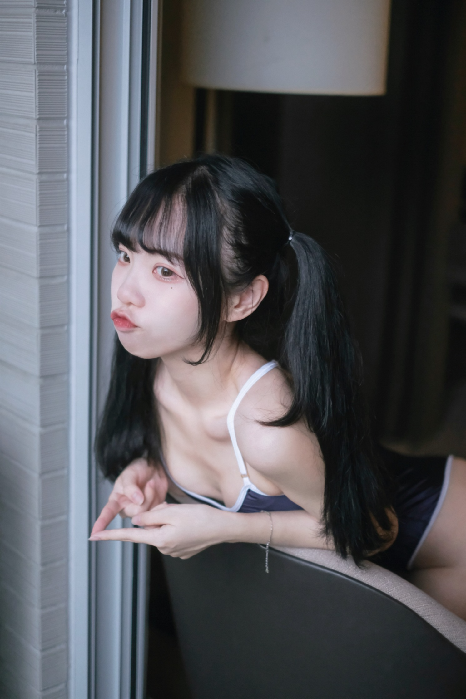 可可小白兔 追蹤起來 跟著🐰🐰去游泳！写真集 – 夏日主题 高清图 [7P-20MB]插图3