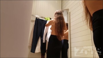 [Image: Voyeur61555121146.jpg]