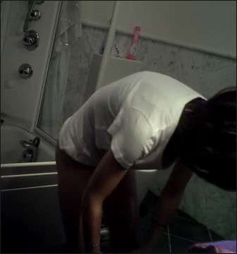 [Image: Voyeur8425075529.jpg]