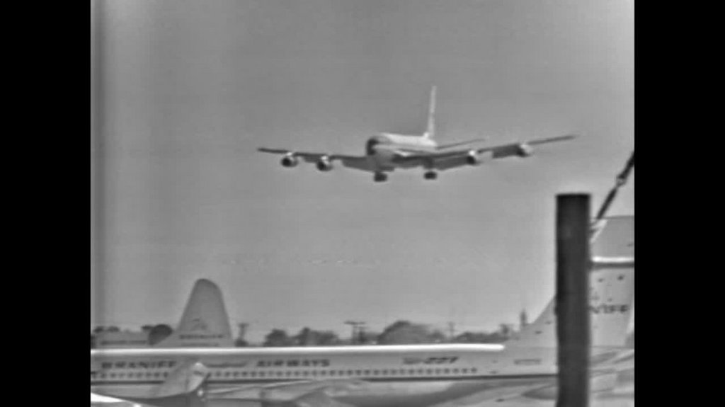 [Image: r2h70r4uemph.jpg]