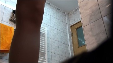 [Image: Voyeur10745103730.jpg]