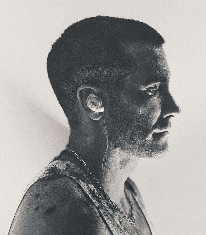 DOCUMENT-Jake-Gyllenhaal-WEB-4.jpg