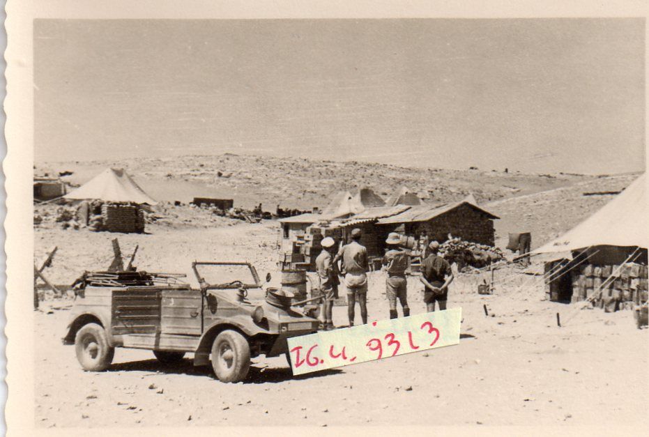 Kübelwagen v.d. Gefangenenlager TOBRUK 16.07.42