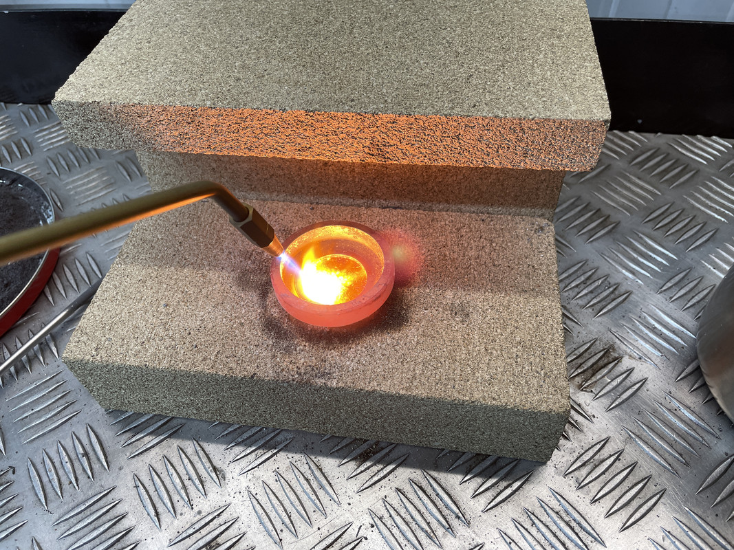 9B62897E-A77D-42A1-BA90-C0CA6A64F7B5