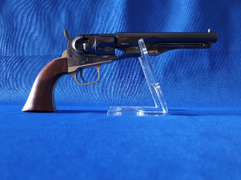 Uberti Colt 1862 police 20191202-134450-800x600