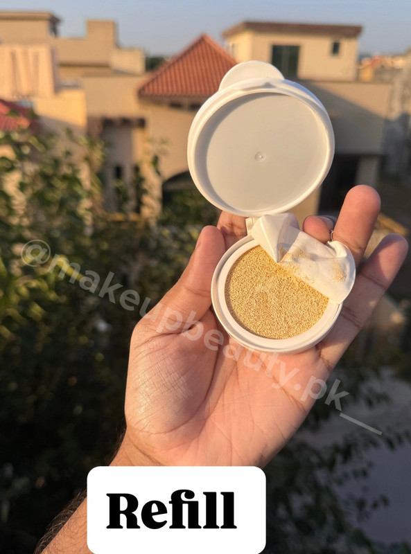 DiorSnow Bloom Perfect Moist Cushion SPF 50+ PA+++ Shade: 010 (Light beige) With Refill included. - image 6