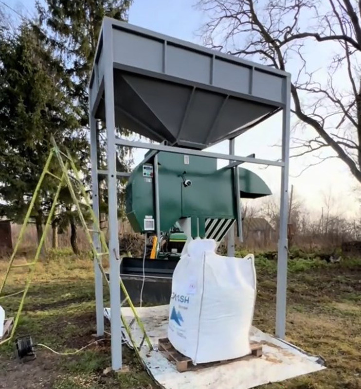 Сепаратор для очищення зерна