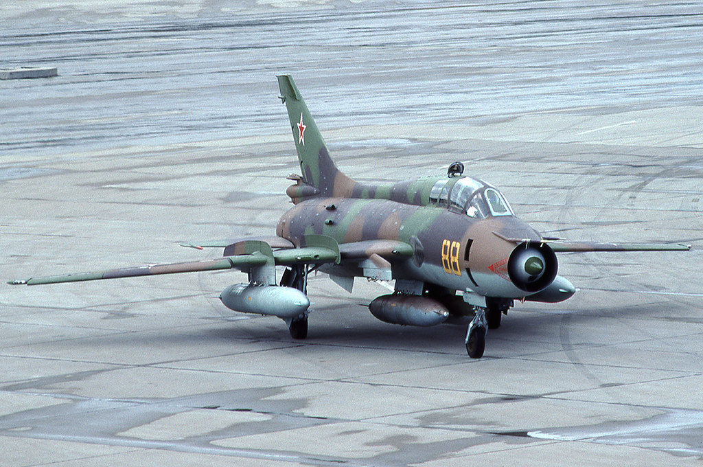 20 GvAPIB Su-17UM3 88 yellow_17532365202 [Gross-Dölln 4.94]