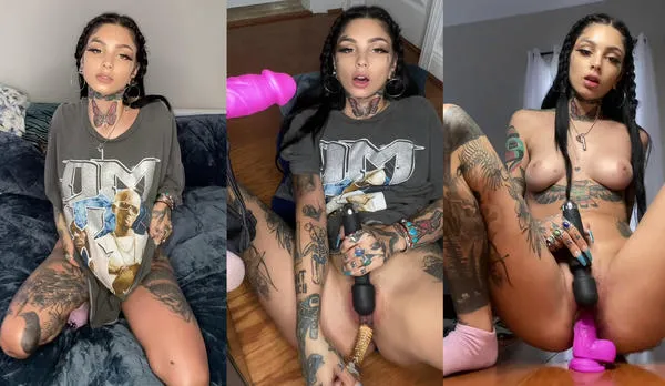 Taylor White Masturbates With A Dildo & Vibrator