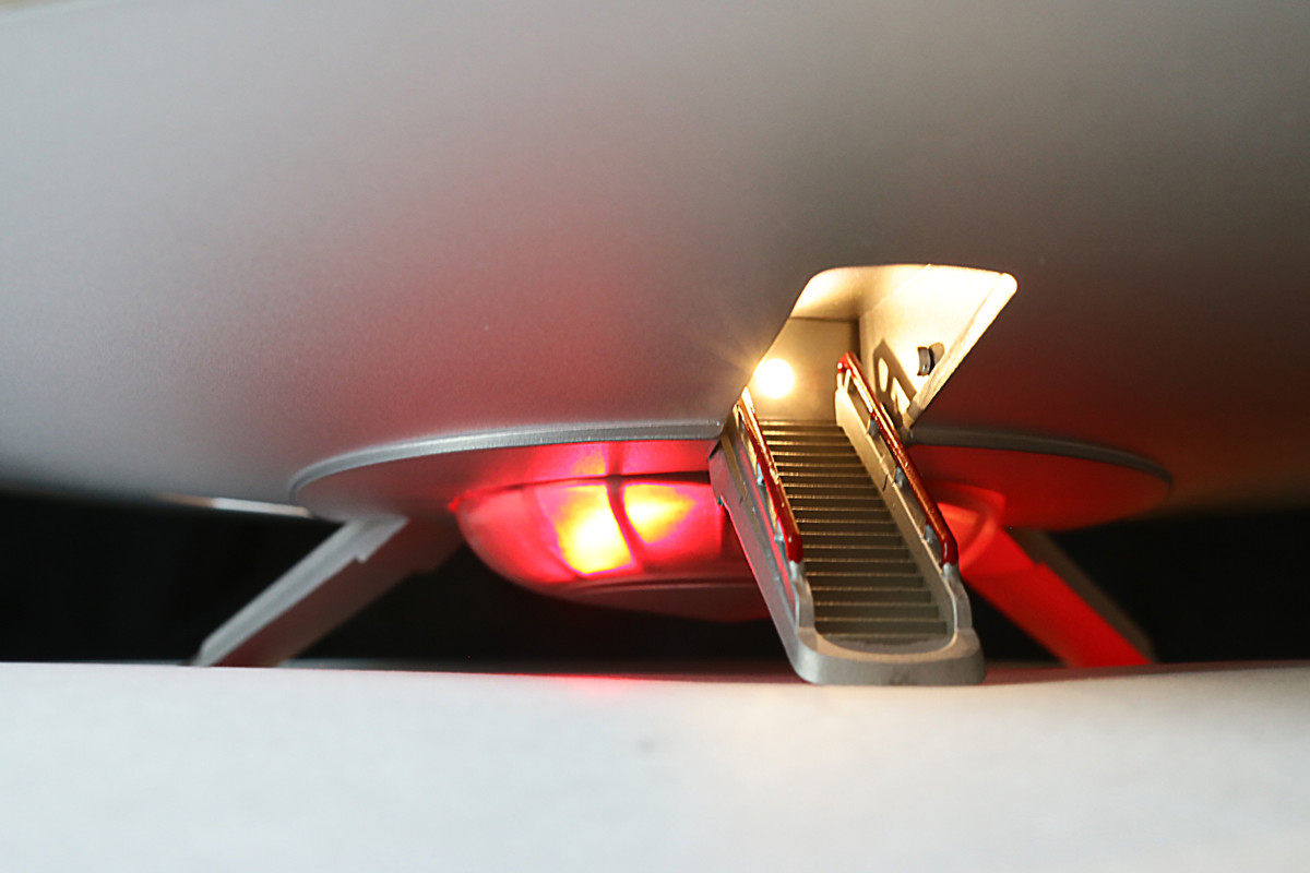 VOODOO VFX LIGHTING KIT FOR POLAR LIGHTS 12″ C-57D SPACE CRUISER