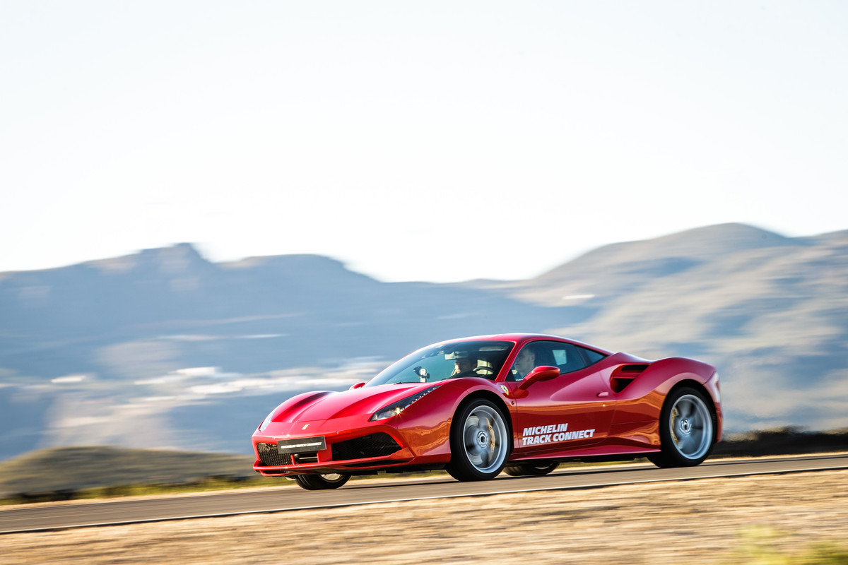 MICHELIN-Track-connect_6