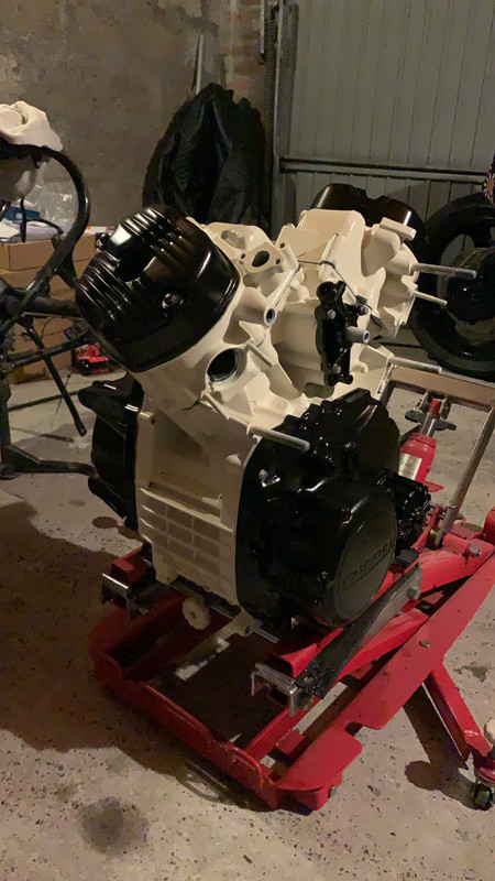 878DB87D-6F44-4137-BB53-2D25793B6F4B