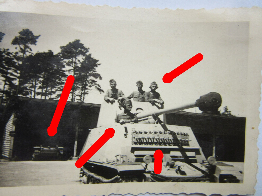 Foto Panzer Panzerjäger SFL Marder Kennung SDKFZ (1)